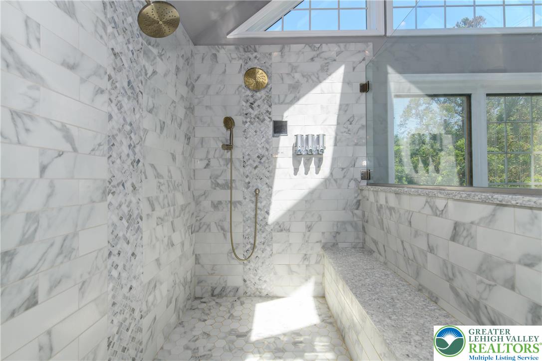 2100 Fox Hollow Lane Property Photo 39