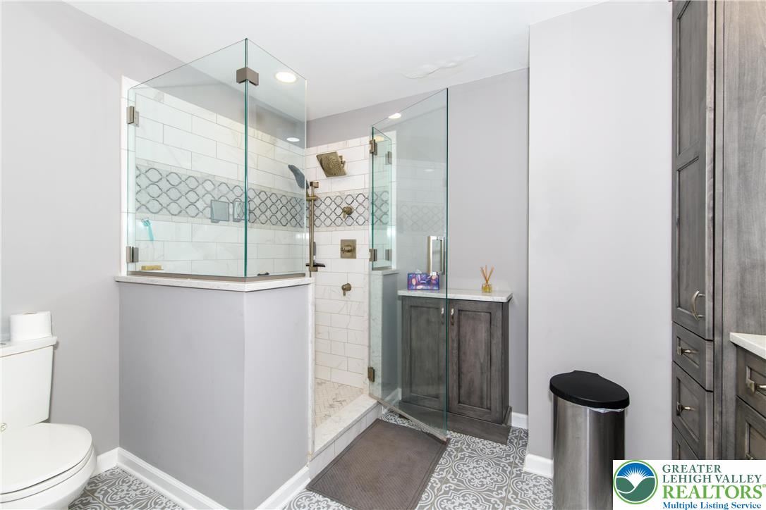 2100 Fox Hollow Lane Property Photo 47