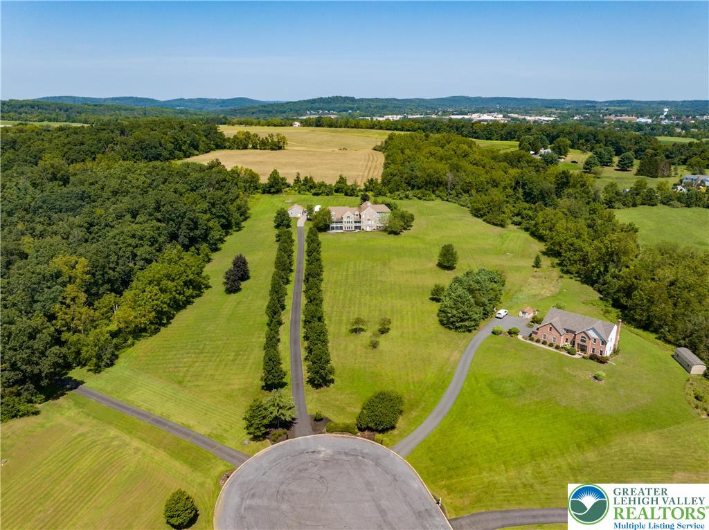 2100 Fox Hollow Lane Property Photo 92
