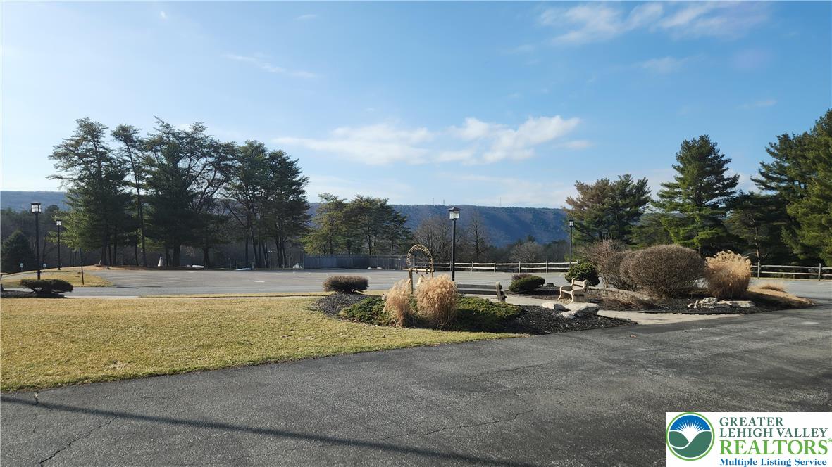 2230 Fireline Road Property Photo 15