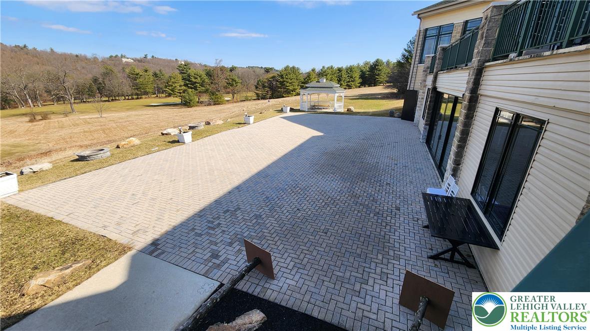 2230 Fireline Road Property Photo 54