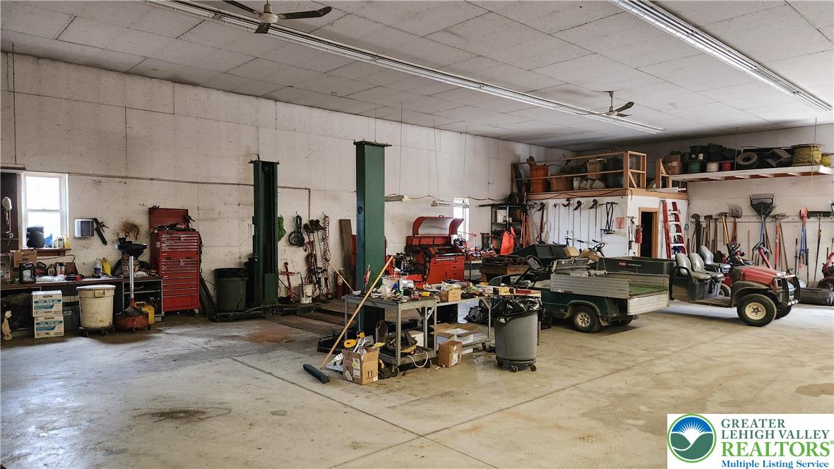 2230 Fireline Road Property Photo 64