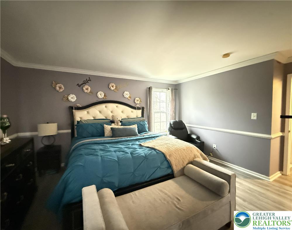 1152 Dorset Drive Property Photo 11