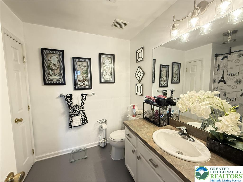 1152 Dorset Drive Property Photo 17