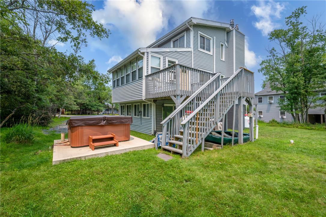 24 Hopkins Circle Property Photo 4