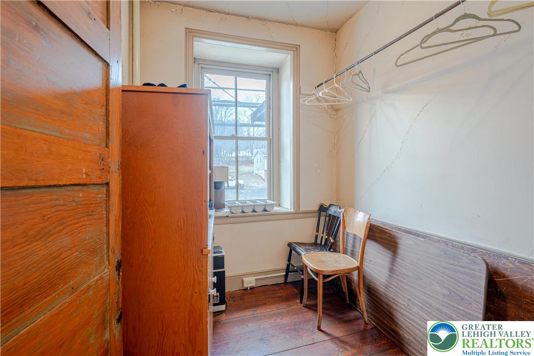 3258 Main Street Property Photo 41