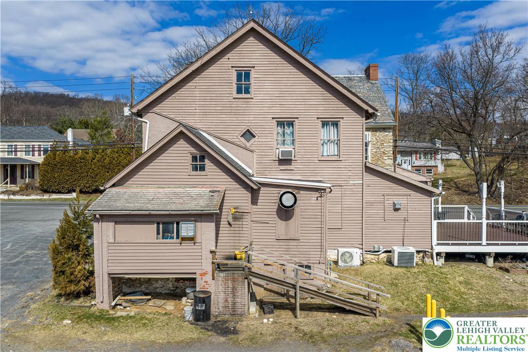 3258 Main Street Property Photo 54