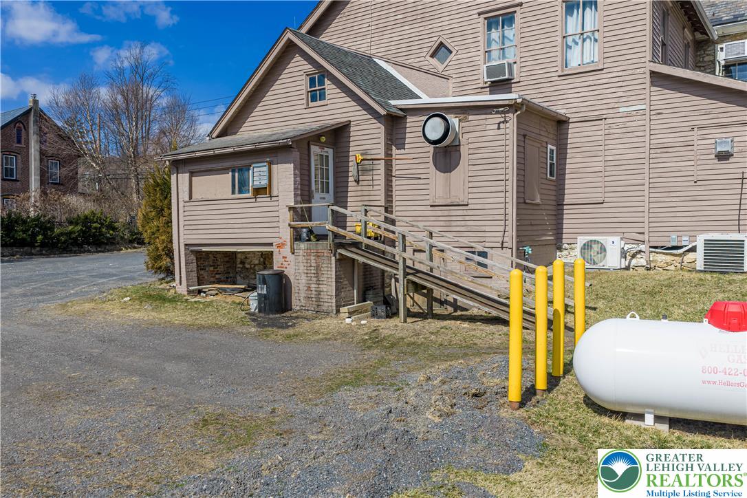 3258 Main Street Property Photo 55