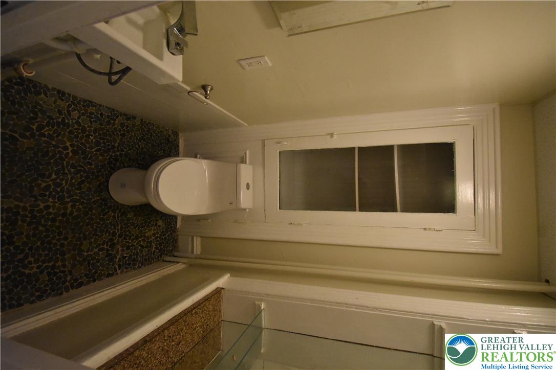 26 7th Street Property Photo 7