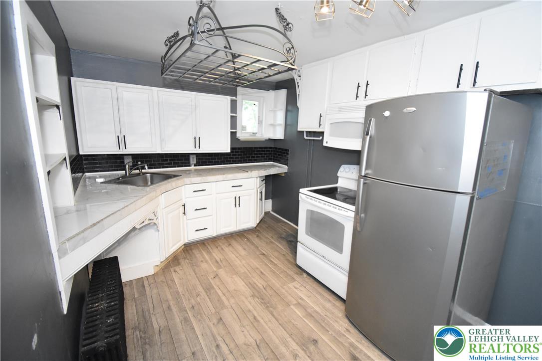 26 7th Street Property Photo 9