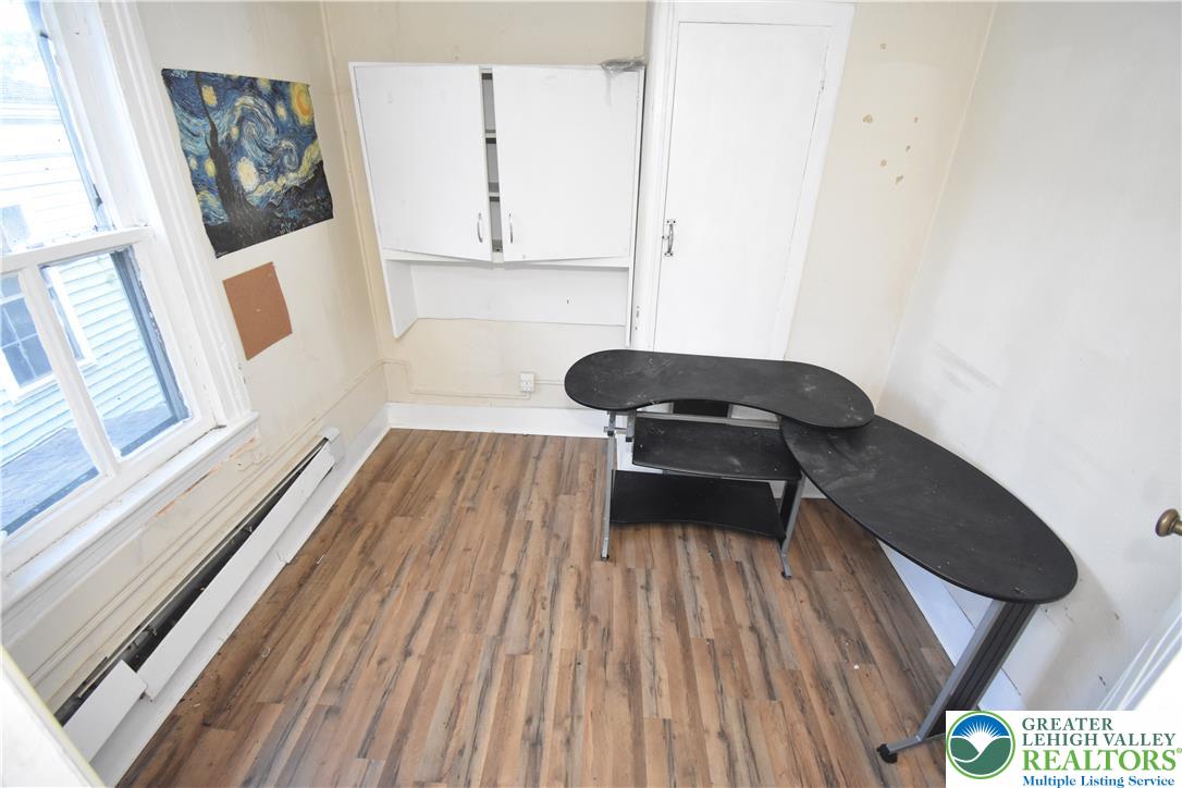26 7th Street Property Photo 12