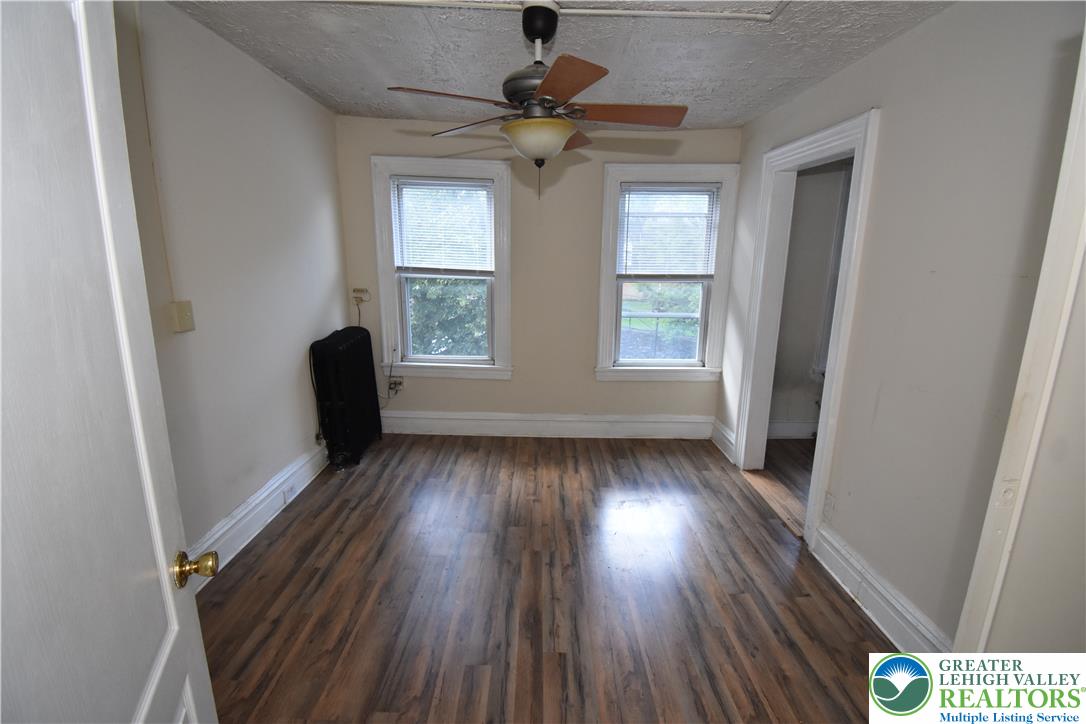 26 7th Street Property Photo 14