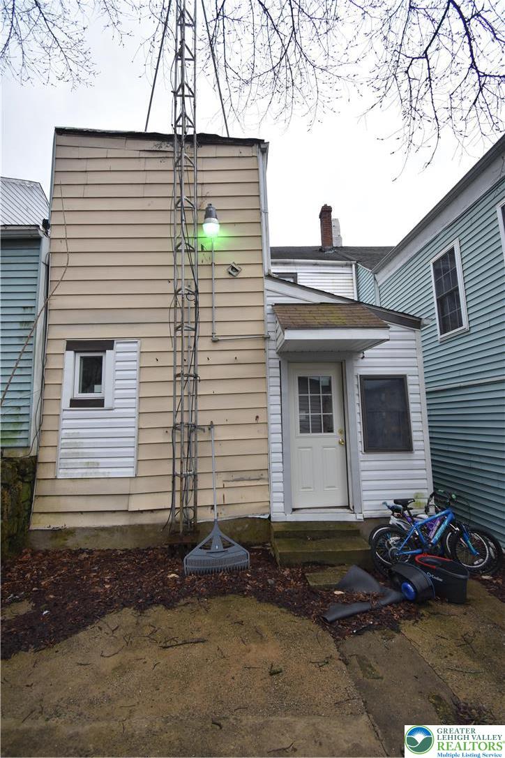 26 7th Street Property Photo 19