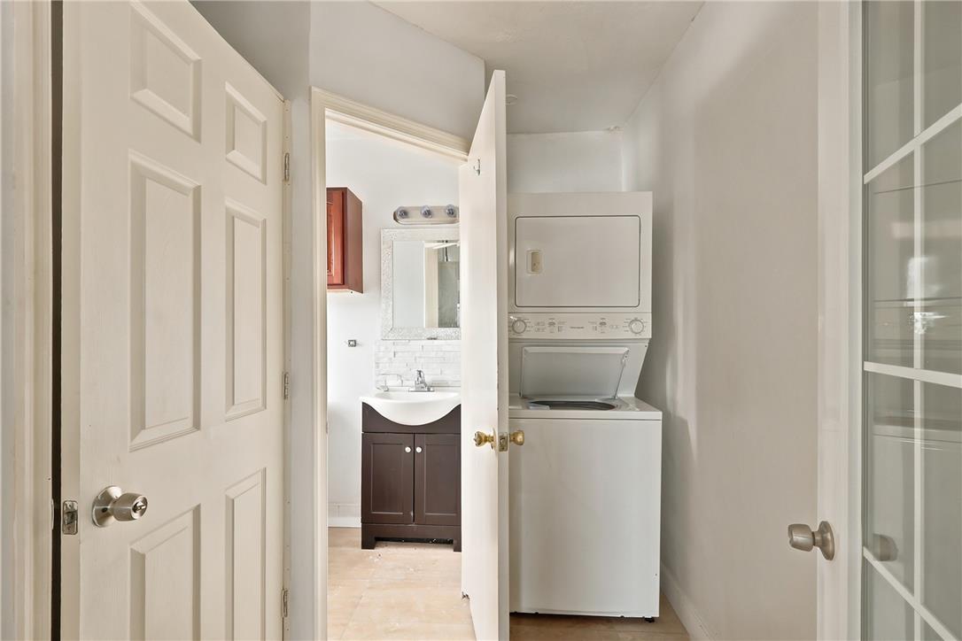 3276 Easton Avenue Property Photo 10