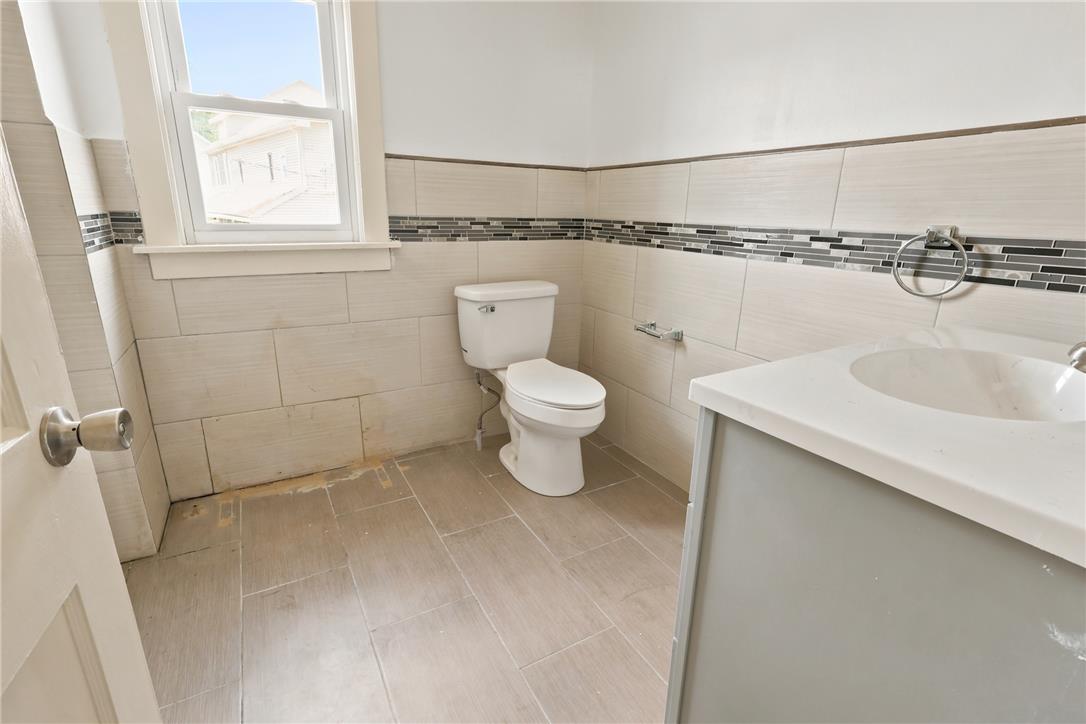 3276 Easton Avenue Property Photo 36