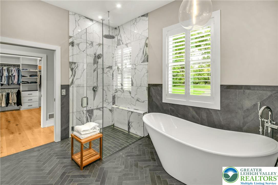 1803 Apple Tree Lane Property Photo 16