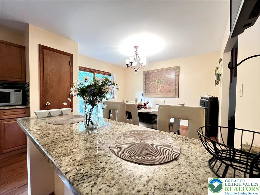 107 Warbler Court Property Photo 17