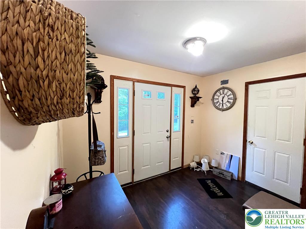107 Warbler Court Property Photo 22