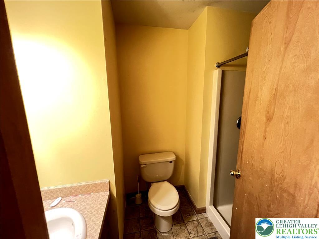 107 Warbler Court Property Photo 23
