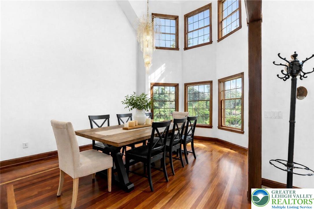 5820 Harvest Place Property Photo 14