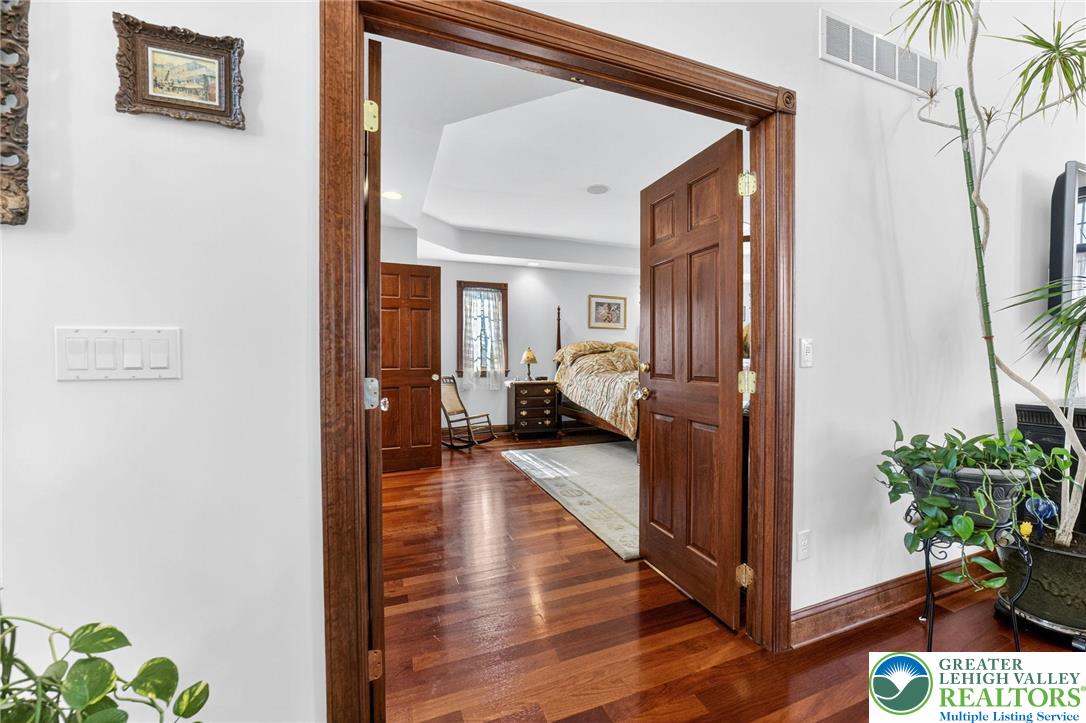 5820 Harvest Place Property Photo 18