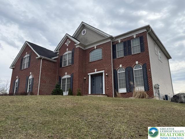 671 Stratton Drive Property Photo 6