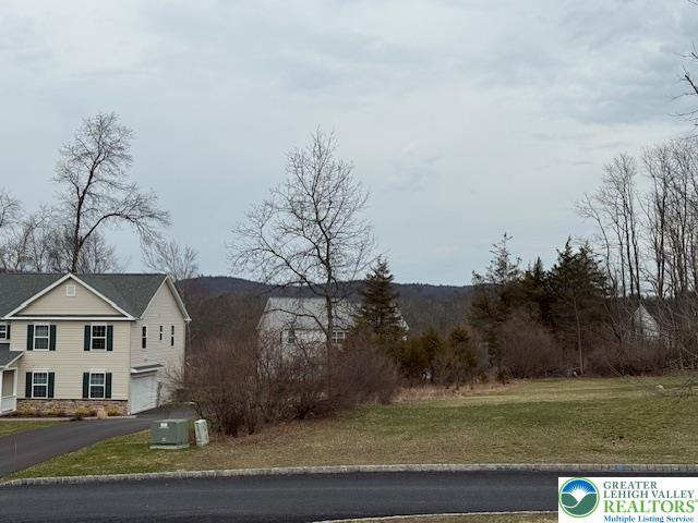 671 Stratton Drive Property Photo 28