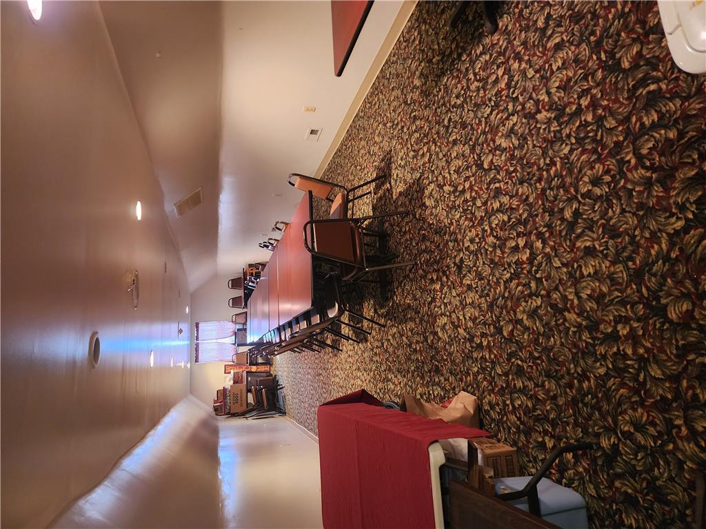 257 East Central Avenue Property Photo 18