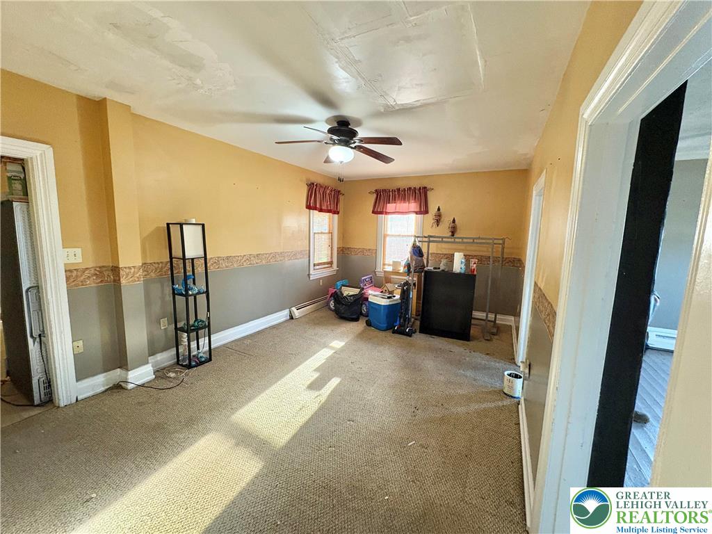 122 Front Street Property Photo 6