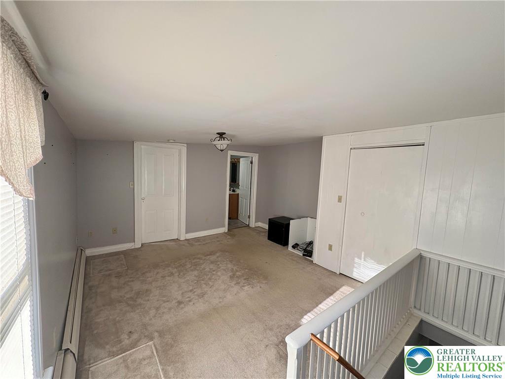 122 Front Street Property Photo 11
