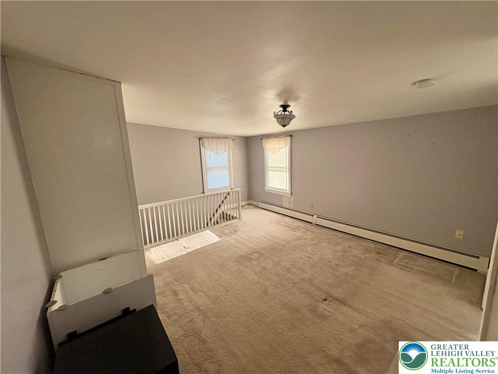 122 Front Street Property Photo 12