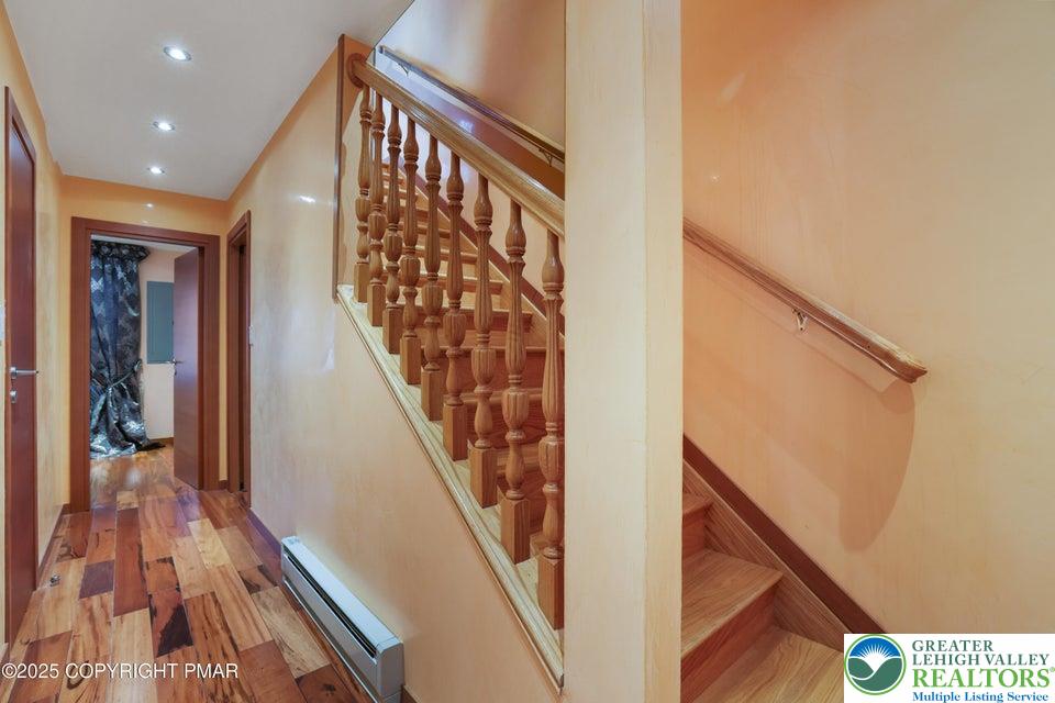 298 Overlook Way Property Photo 19