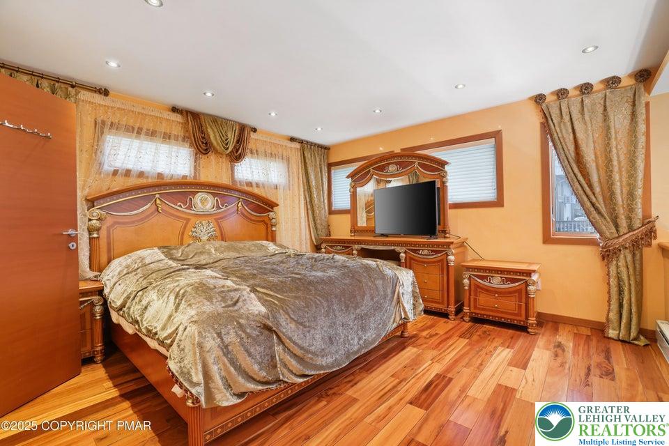 298 Overlook Way Property Photo 22