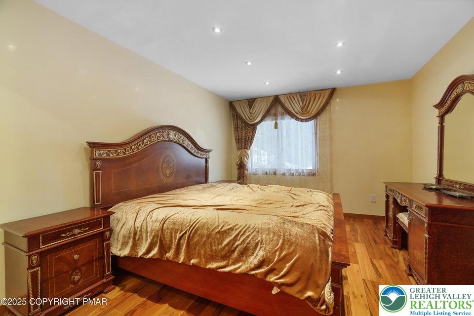 298 Overlook Way Property Photo 28
