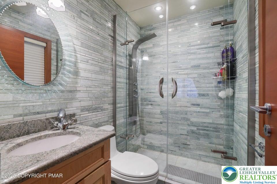 298 Overlook Way Property Photo 30