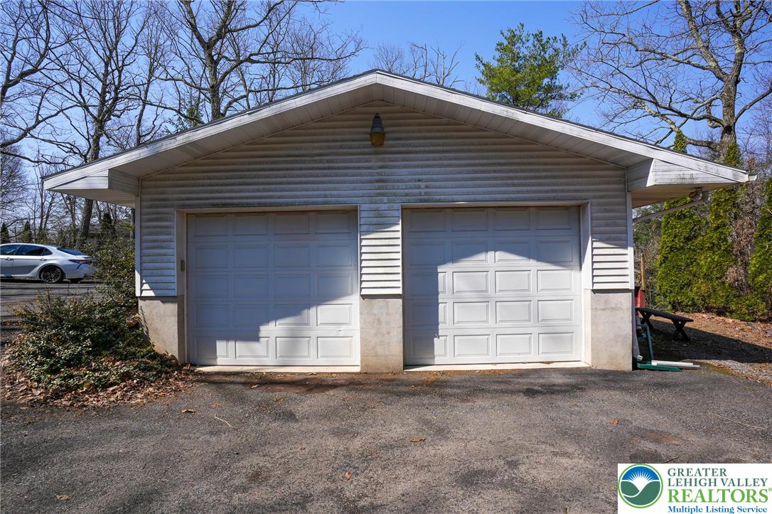 8245 Interchange Road Property Photo 7