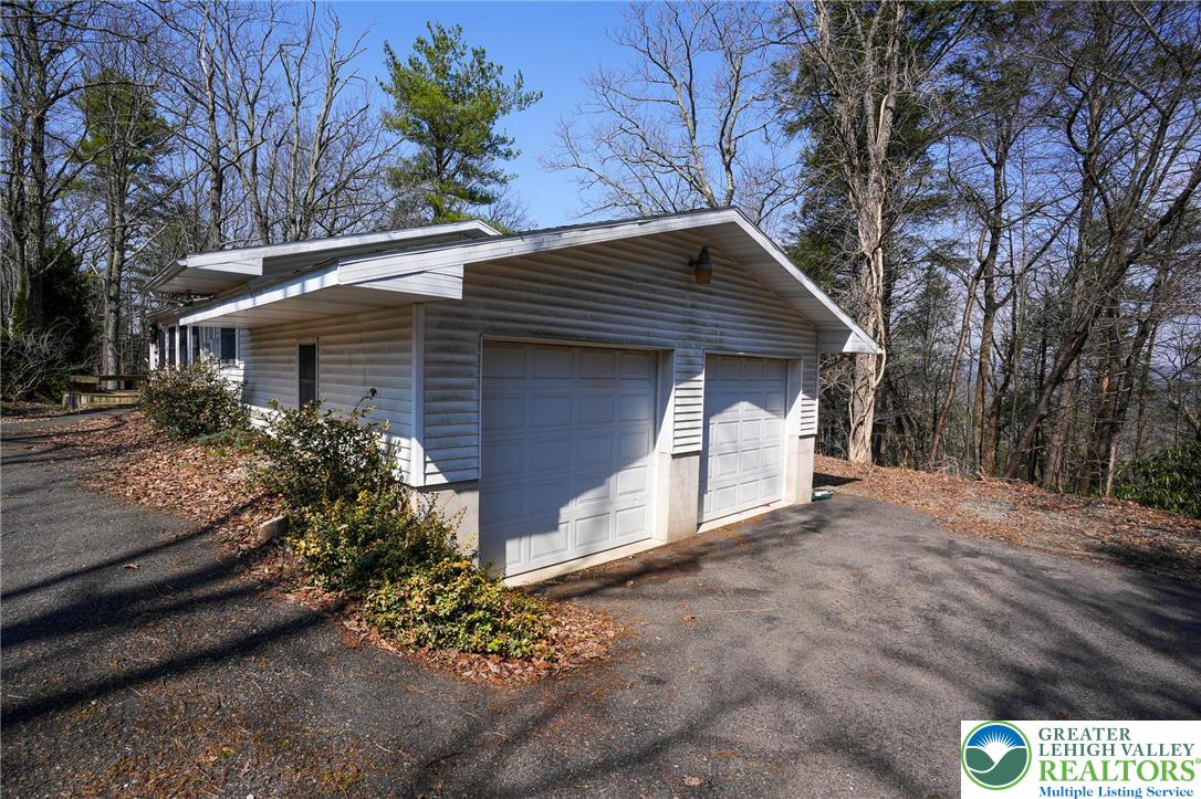 8245 Interchange Road Property Photo 8
