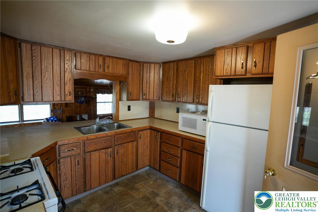 8245 Interchange Road Property Photo 12