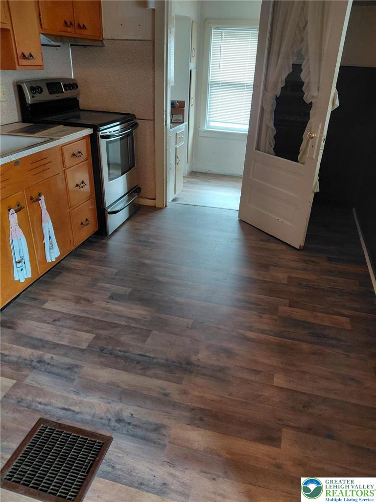 115 Chestnut Street Property Photo 18