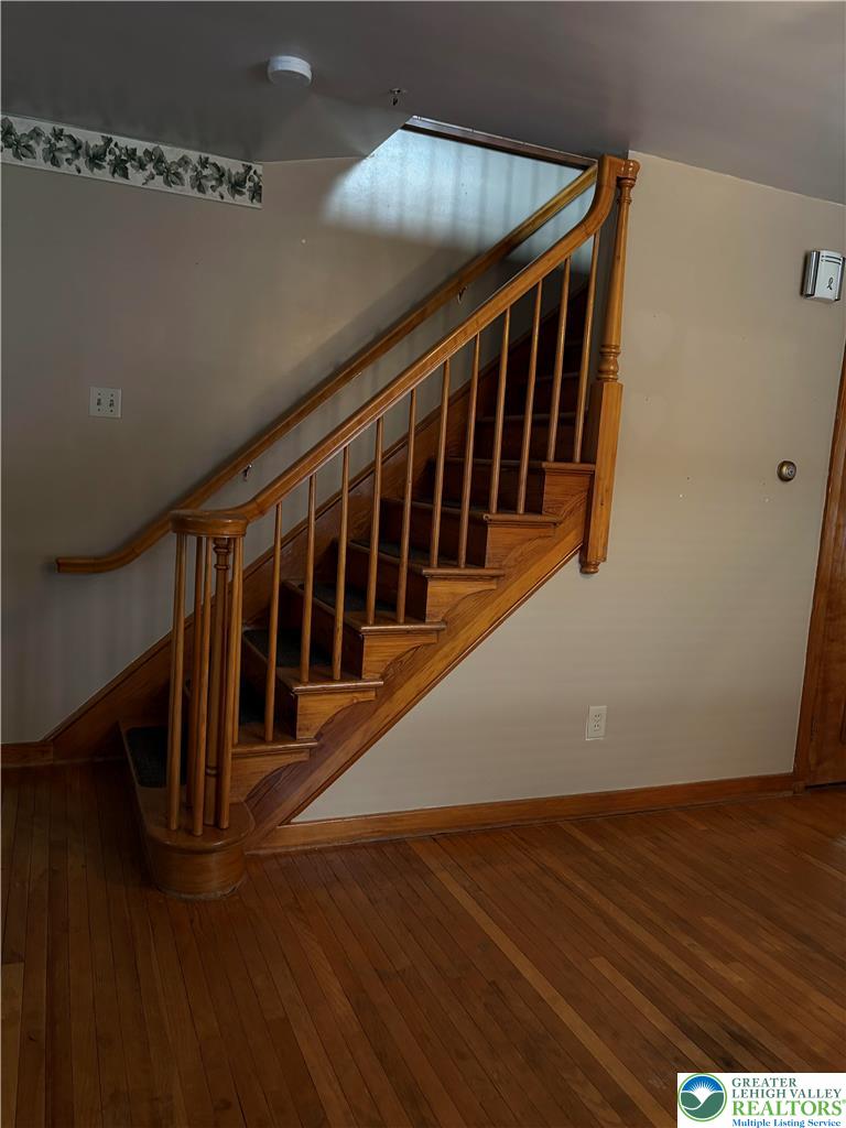 115 Chestnut Street Property Photo 24
