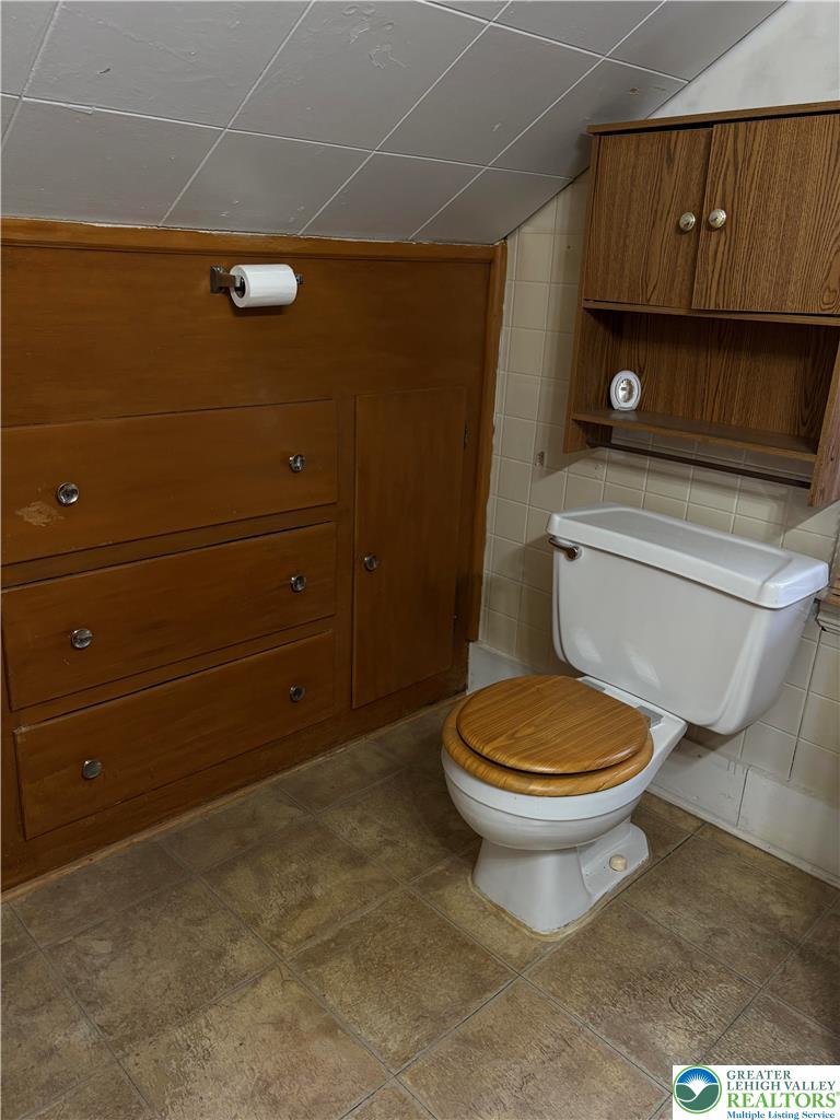 115 Chestnut Street Property Photo 32