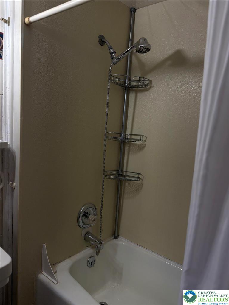 115 Chestnut Street Property Photo 35