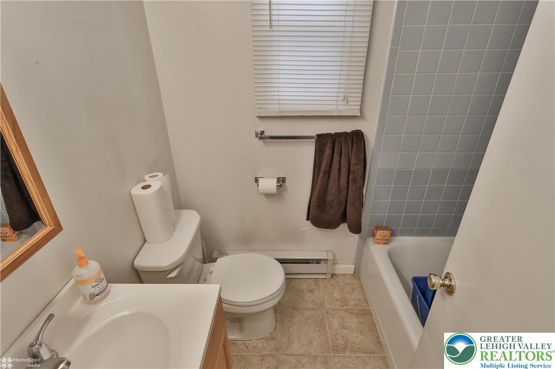 1225 Main Street Property Photo 30