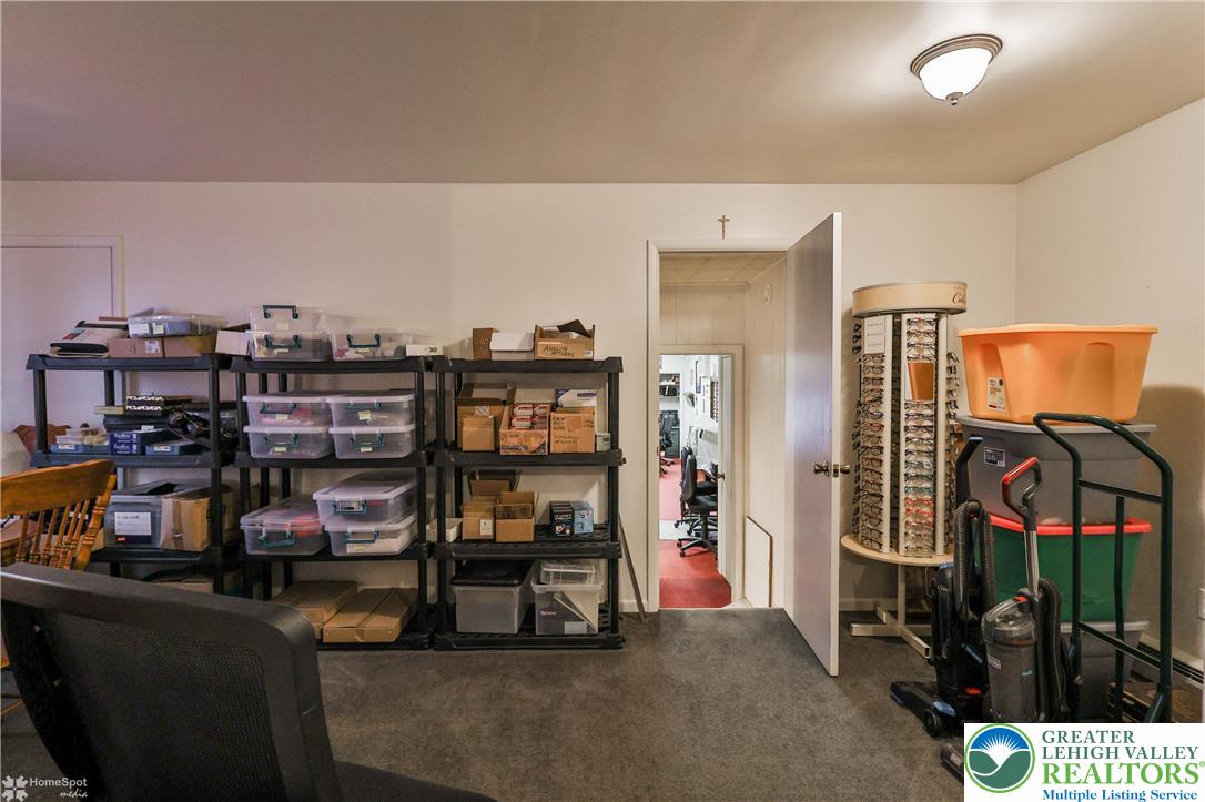 1225 Main Street Property Photo 22