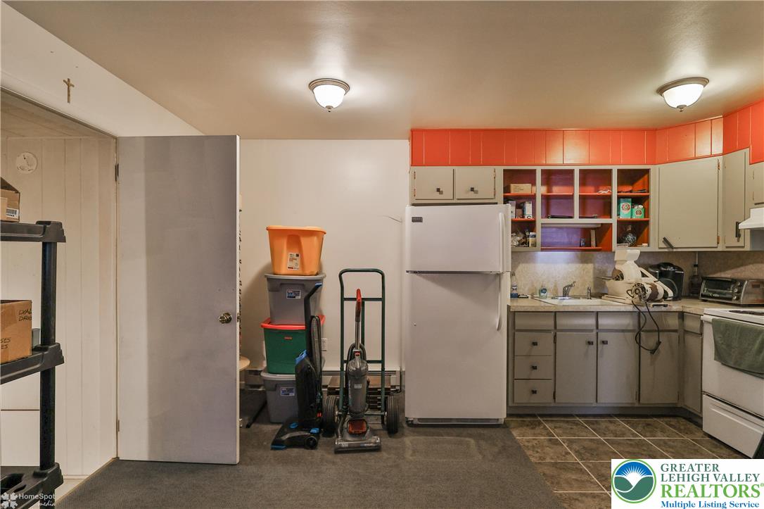 1225 Main Street Property Photo 26