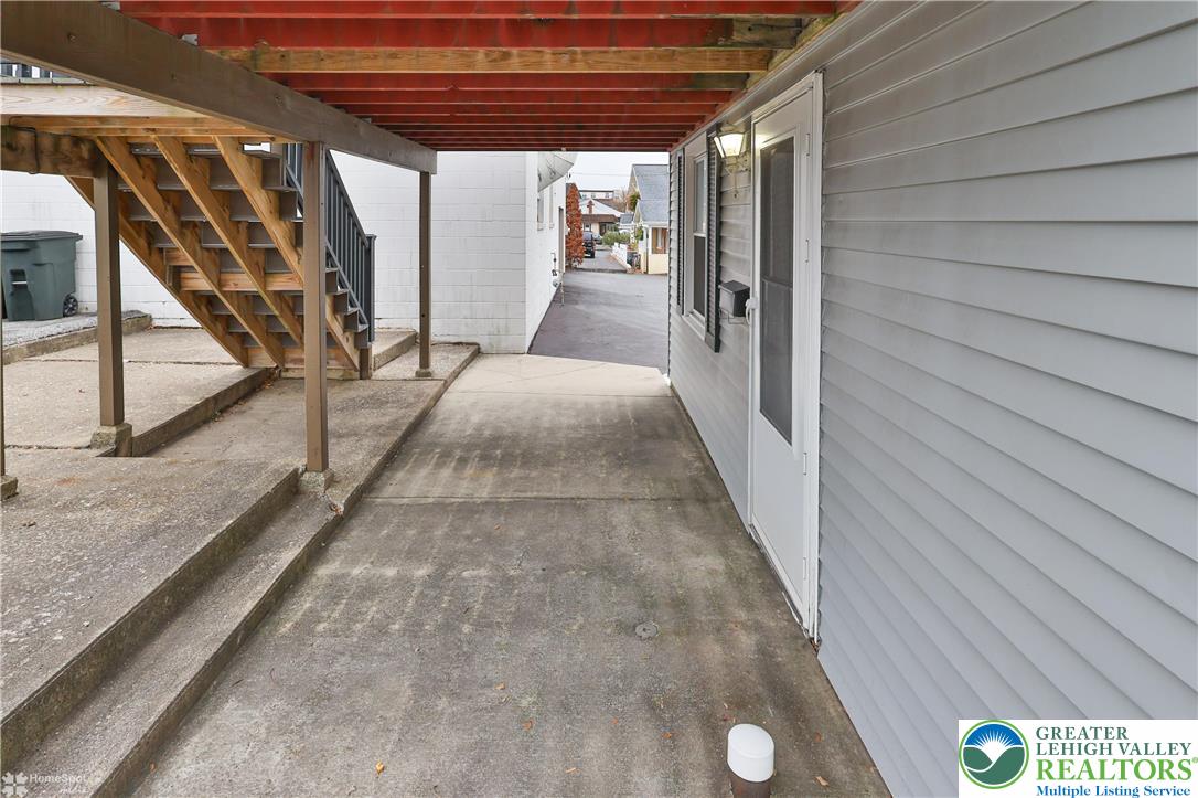1225 Main Street Property Photo 36