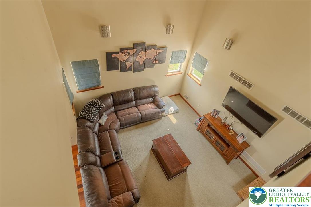 2510 Rising Hill Drive Property Photo 16