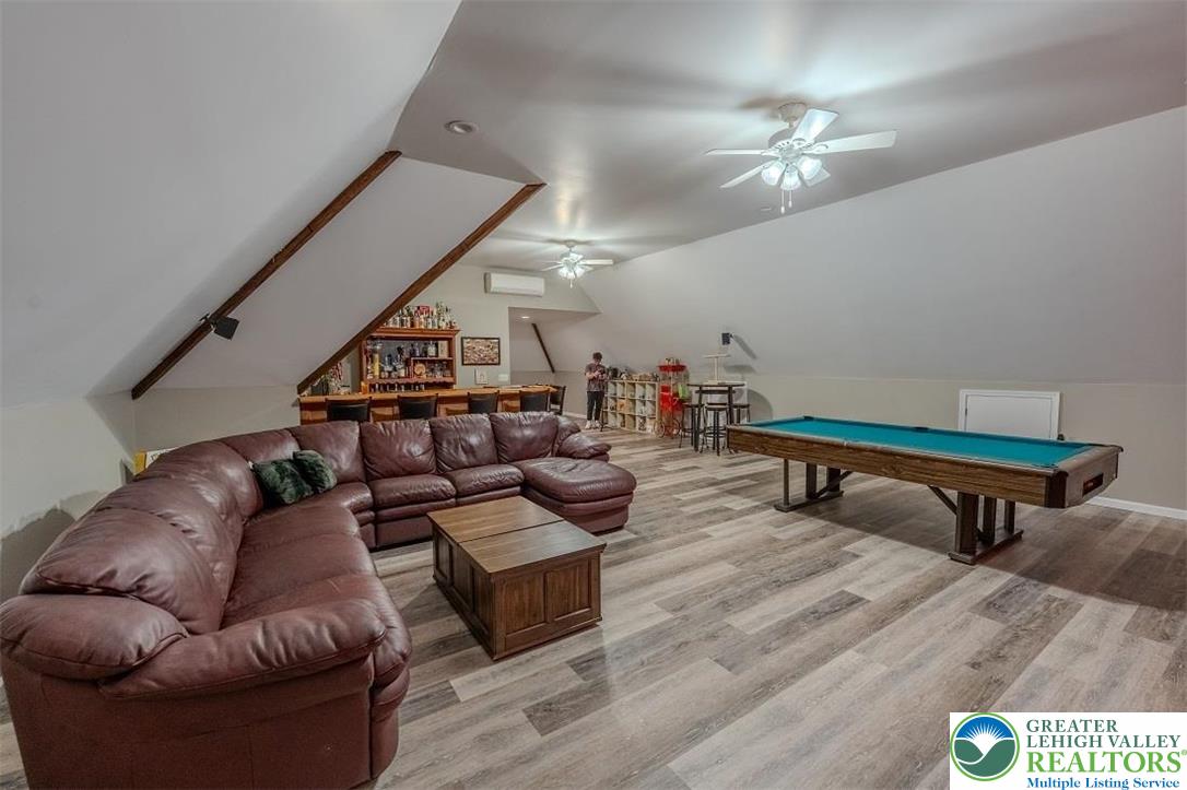 2510 Rising Hill Drive Property Photo 35