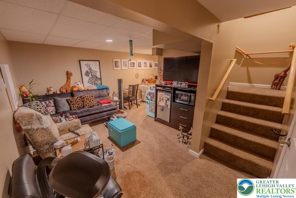 2510 Rising Hill Drive Property Photo 41