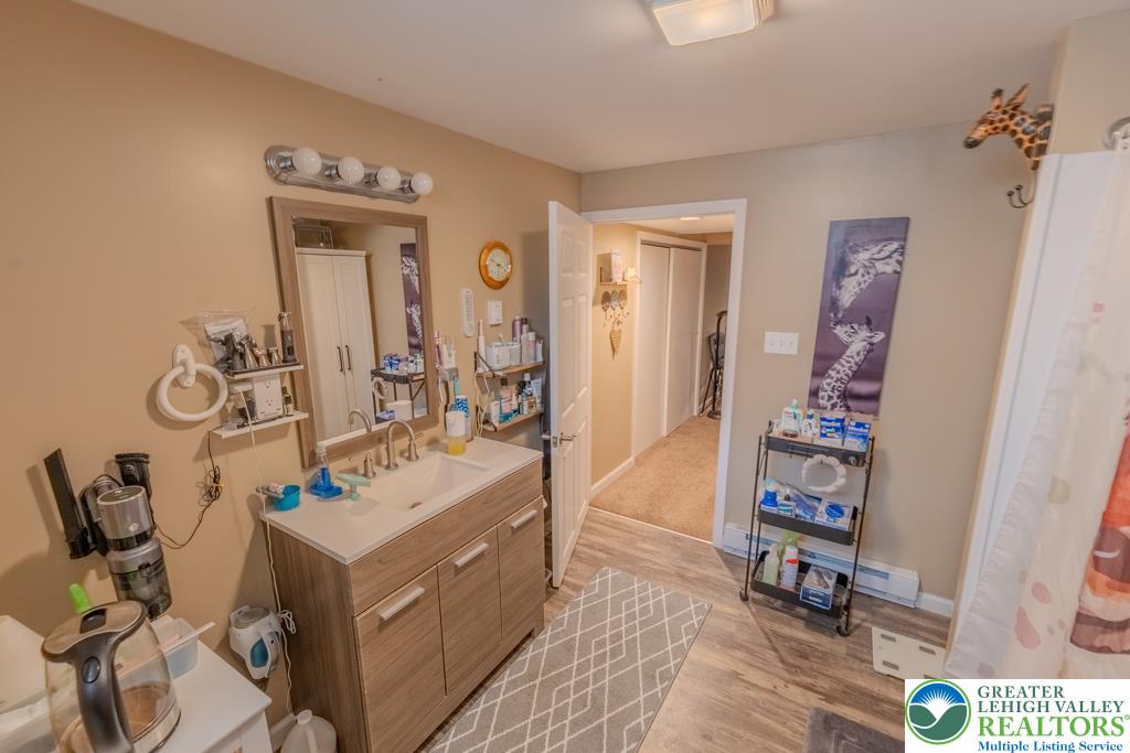 2510 Rising Hill Drive Property Photo 42